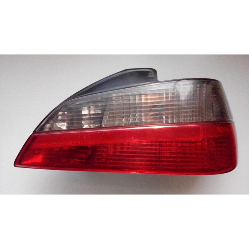 Feu arrière droit Peugeot 406 - 6351E8 Feu arrière droit Peugeot 406 - 6351E8