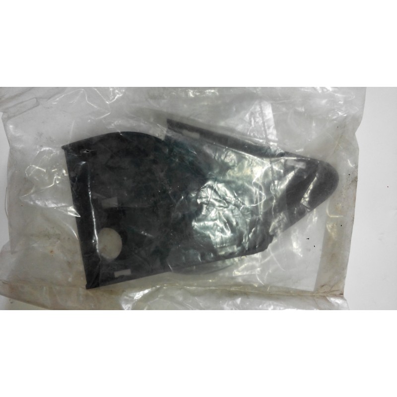 pièce pare-choc Megane - Renault référence 7711200674
