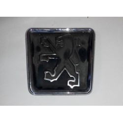 EMBLEME PEUGEOT 9600977280 -1