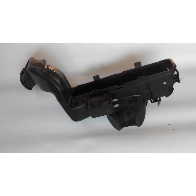 Tuyau aérateur chauffage aux pieds Renault clio 2 - 7700849817 Tuyau aérateur chauffage aux pieds Renault clio 2 - 7700849817